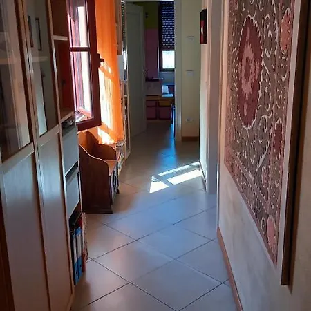 Apartment Accesso Diretto Sul Mare Maredilucecala Calambrone
